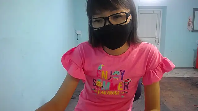 [27 Jun 10:50] Private Show no deep anal - video by elllaaxx cam model