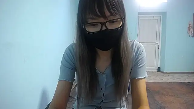 [4 Jul 09:38] Private Show feets - video by elllaaxx cam model