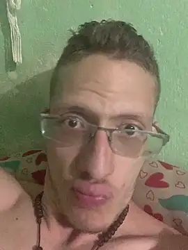 [30 Jul 21:26] Public Show - vidéo du modèle de showcams SOYMRX