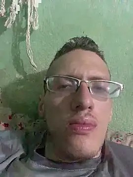 [17 Sep 20:09] Public Show - video của người mẫu cam SOYMRX