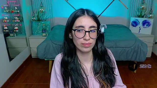 politics in Spanish xd — filmik LenaRoses, modela(-lki) na kamerkach