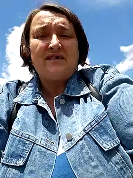 Private Show - LiluHot 캠 모델의 동영상