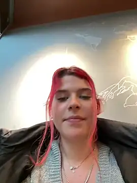 Risky in Starbucks...I orgasm so hard - video by RiriRoseey cam model