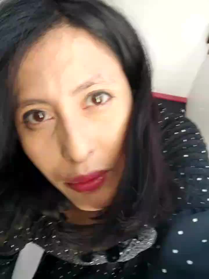 have fun with me - vídeo de Anahi_cake modelo de câmara