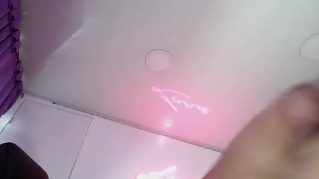 fuckme mahone and squirt - video by Lina23_ cam model