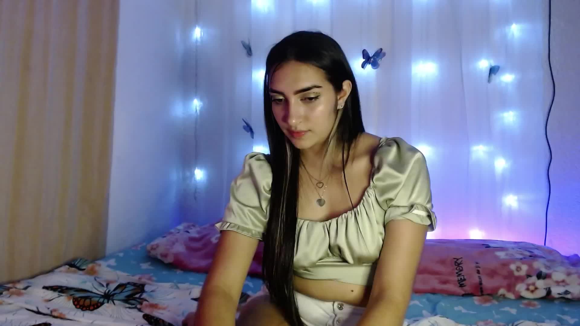 look my hot pussy - video by ms_cherry__