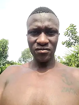 The river outdoor full naked – video af Bruze-Jade cam-model