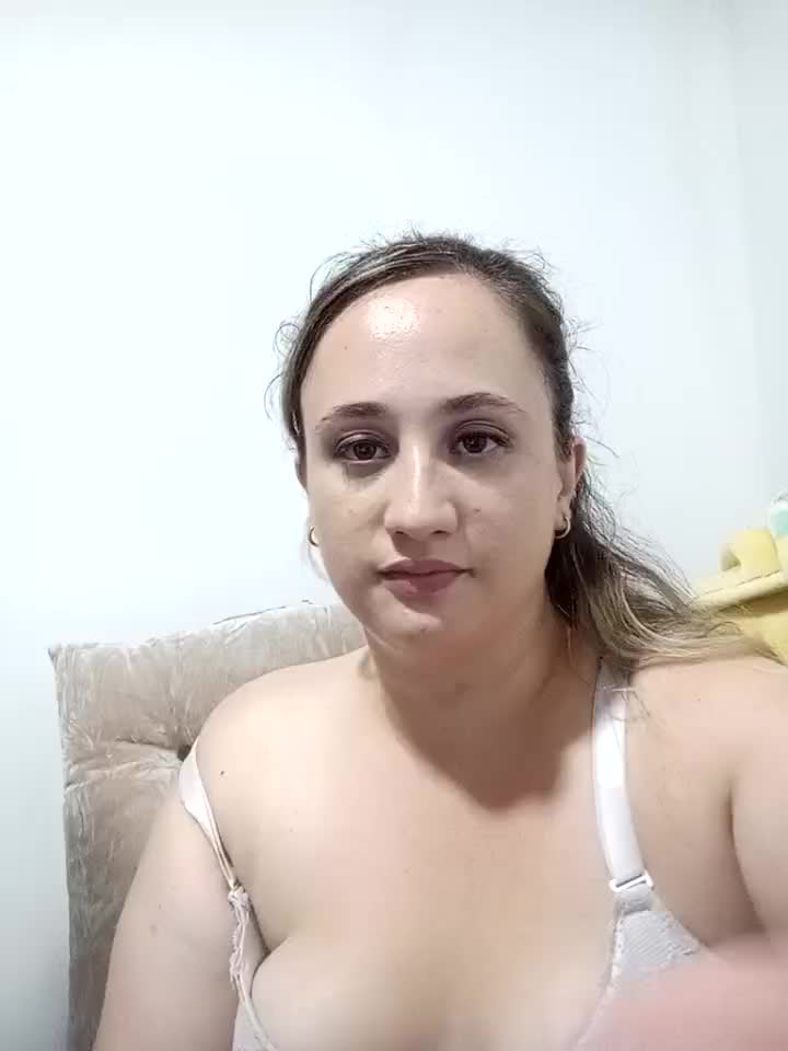 [5 Mar 20:31] Private Show - video by SweetCat_and_Jhonny cam model