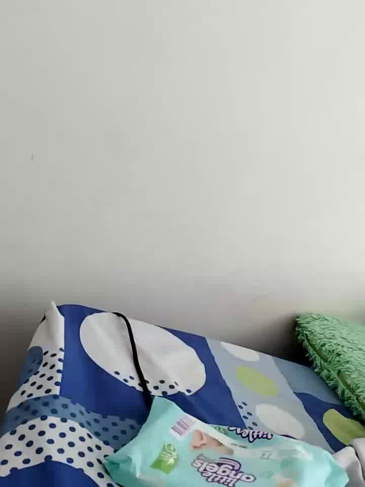 [2 Jun 15:56] Private Show - video by SweetCat_and_Jhonny cam model