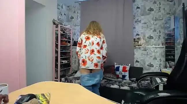 helen on webcam doing god knows (long version) - video by Helen1974 cam model