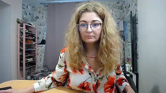 And One More Poppies Blouse Camshow - video by Helen1974 cam model