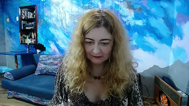 Camming Room Camshow - video by Helen1974 cam model