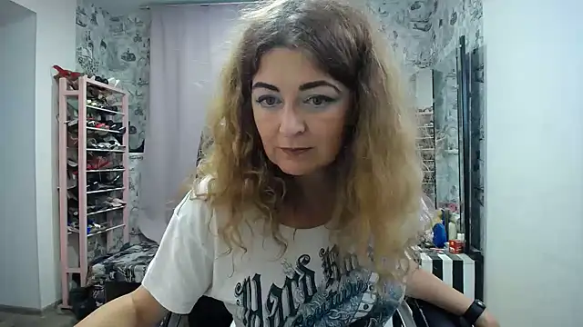 One More Hard Rock Cafe T-shirt Camshow