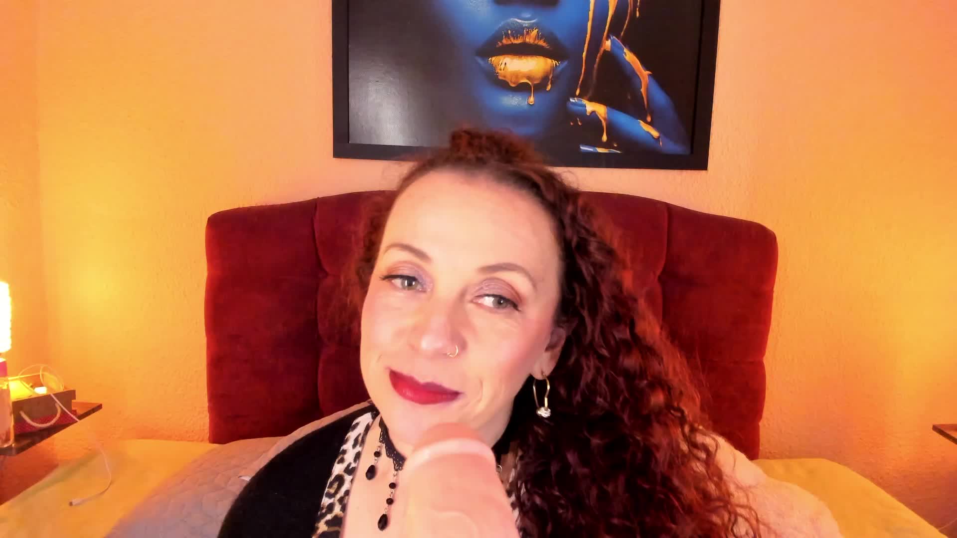 Two cocks in the mouth Slut Pam - pamela_bell 캠 모델의 동영상