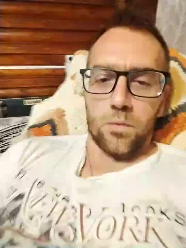 [17 Oct 23:04] Private Show - video by tomee83 cam model