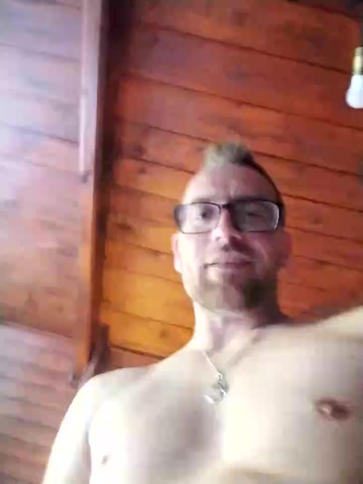 Second cumshot a day :)[14 Apr 17:34] Private Show - video by tomee83 cam model