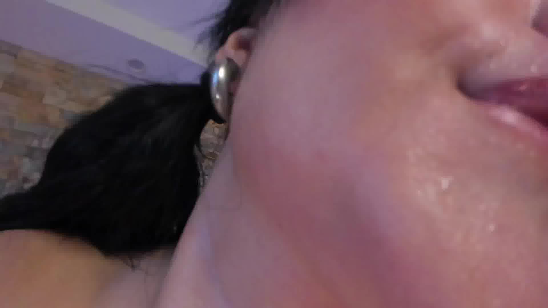 PVT SHOW playing with my wet and delicious hairy pussy. You can also see my virgin anus – видео вебкам-модели sukhakunis1