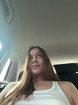 Private in taxi – видео вебкам-модели nicole111