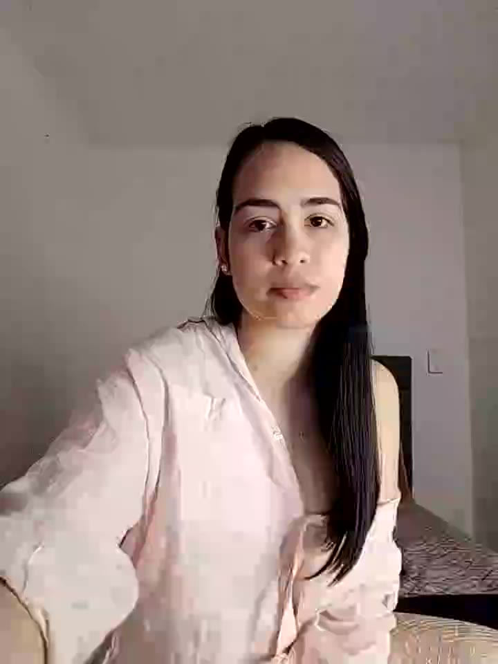 [3 Aug 21:06] Private Show - video by tatibell_ cam model