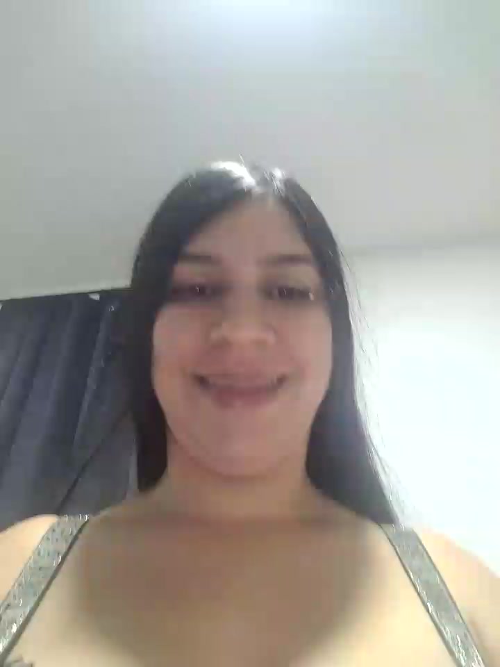 [18 Jan 01:13] Private Show - vídeo de Julia_8 modelo de câmara