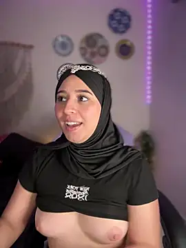 Fuck ass and squirt - video by Naughty_arabs cam model