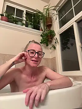 Tub time