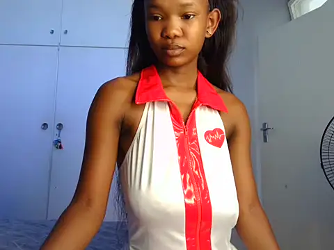 [4 Feb 21:42] Private Show - video by Tiana_2002 cam model