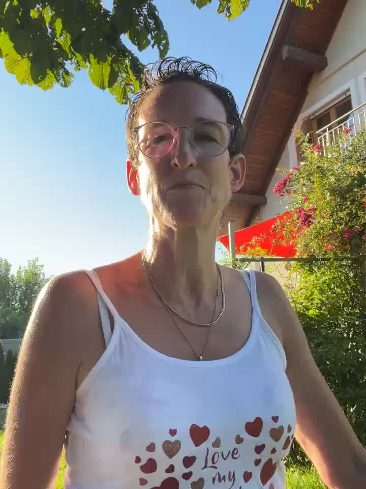 Private Show 14.8. - video by BineSommer cam model