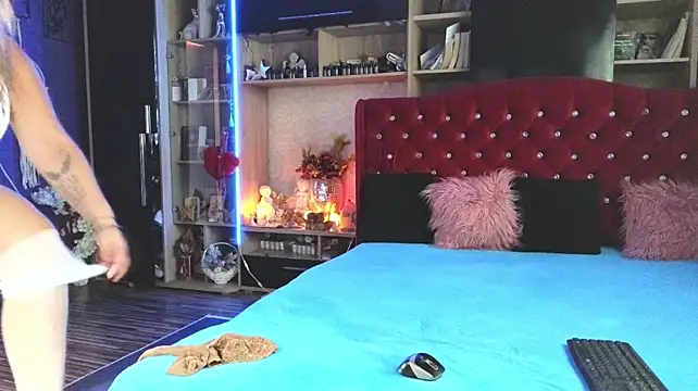 fuck in different postion - video by SeductiveCeline cam model