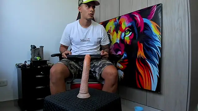 FUCKING ASS WITH DILDO - วิดีโอโดย jacob_firexx โมเดลแคม