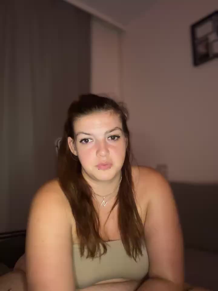 pink dildo - video by Miritime cam model