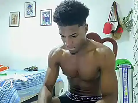 [3 Jan 21:09] Private Show - Vídeo de andrews2399, modelo de vídeos