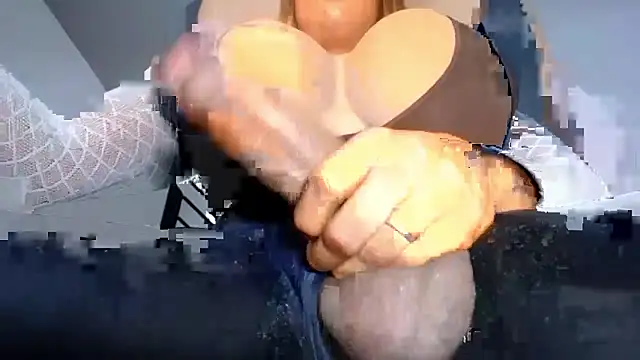 [7 Jan 14:03] Private Show - valentinabigcock23 캠 모델의 동영상