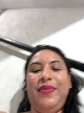 The neighbor caught me on the stairs and masturbated with me.
