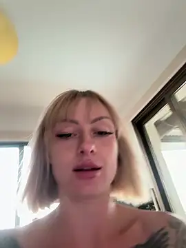 Private Show: Hailey gets used (hard faceslaps & facefuck) - video av haileyhope_ cam model