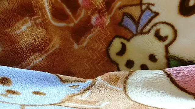 masturbating and make me squirt - video by sonyx cam model