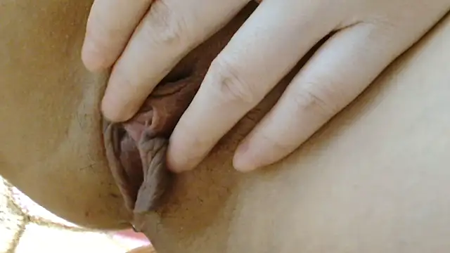 stand masturbating - video by sonyx cam model