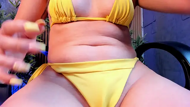 Orgasm + Squirt + Deep Throat - video by paulina_sweett_ cam model