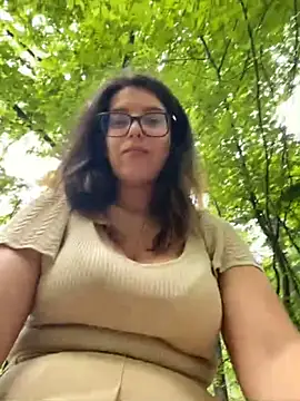 Boobs Naked în park - فيديو من NadiraNoor موديل الكام