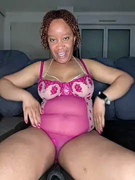 [7 May 23:52] Private Show - video by Lunasensualedelisla cam model