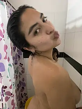 SEXY WETBACK - فيديو من PamelaFtMia موديل الكام