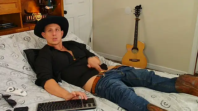 cowboy show - video by zack_Fisher cam model