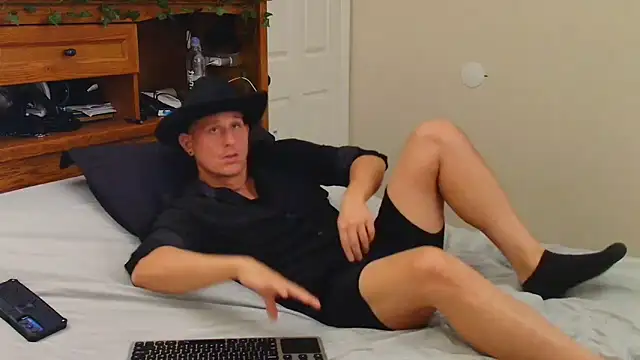 nude jerking - video by zack_Fisher cam model