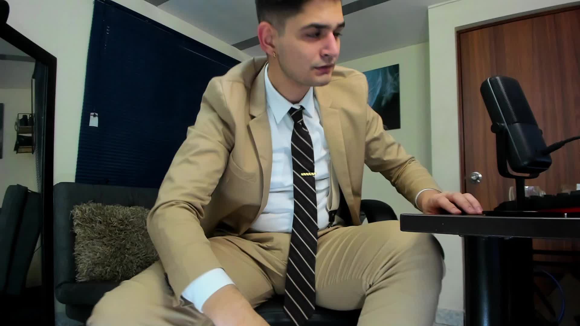 Show of hot ejaculation - Vídeo de Nicolas_Fellener, modelo de vídeos