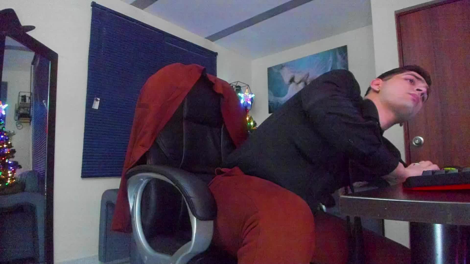 Private Show tickle - Vídeo de Nicolas_Fellener, modelo de vídeos