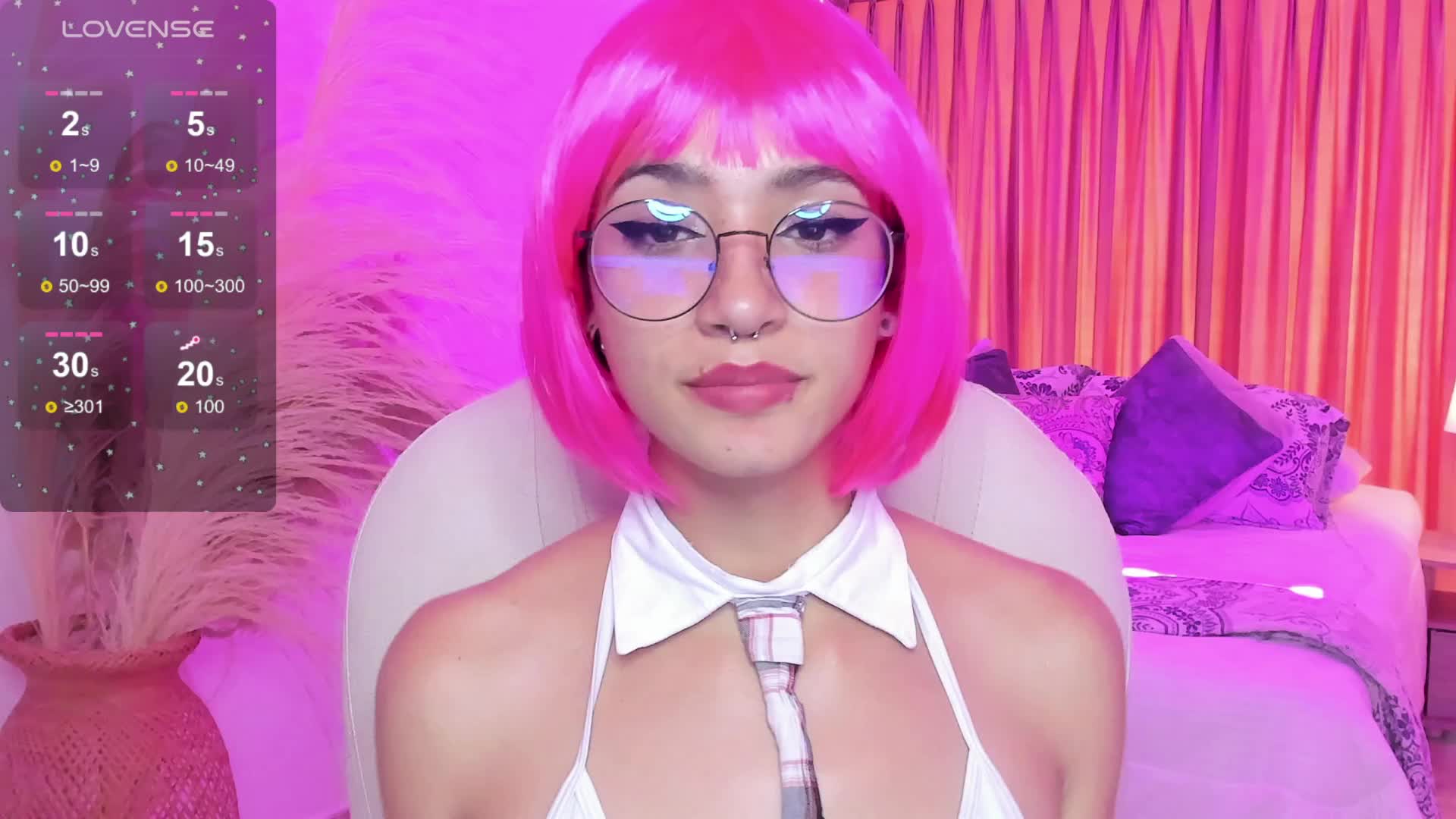 do u like pink hair - video by Antonella_Grayy cam model