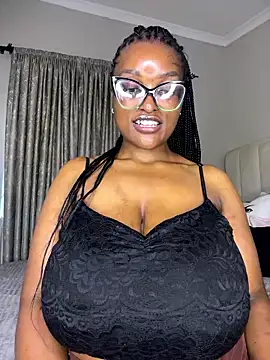 [11 Jan 06:04] Private Show – video af Bustygoddess32 cam-model