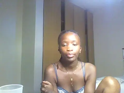 [22 Nov 04:43] Private Show - video by sexxieassy_hanaz cam model