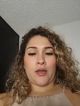 Big jet for you my king☔ - βίντεο μοντέλου Sara_smiiith211