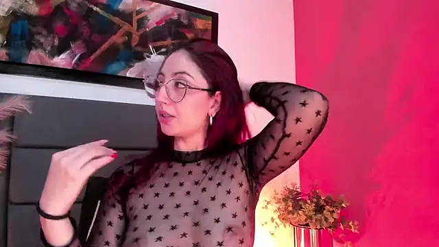 Try my wet pussy - vídeo de Emilywatsonn